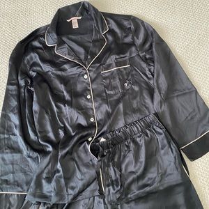 Victoria’s Secret Satin Pajamas in Black with pink